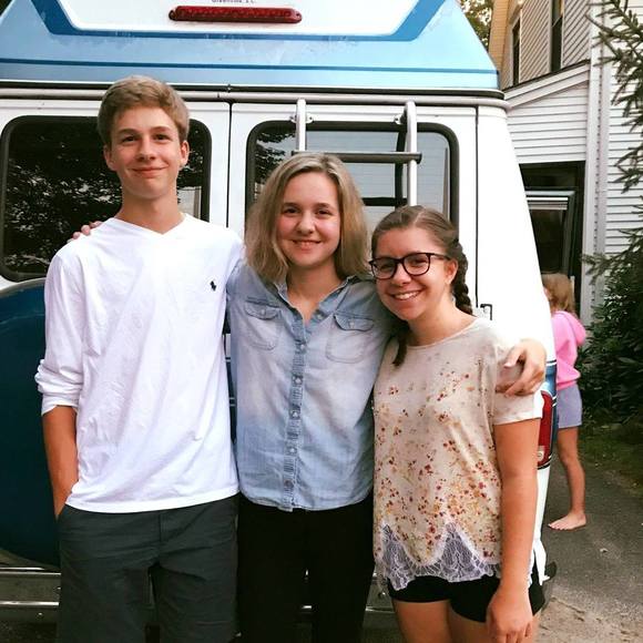 Meet your Posher, Georgi - Picture 1 of 1